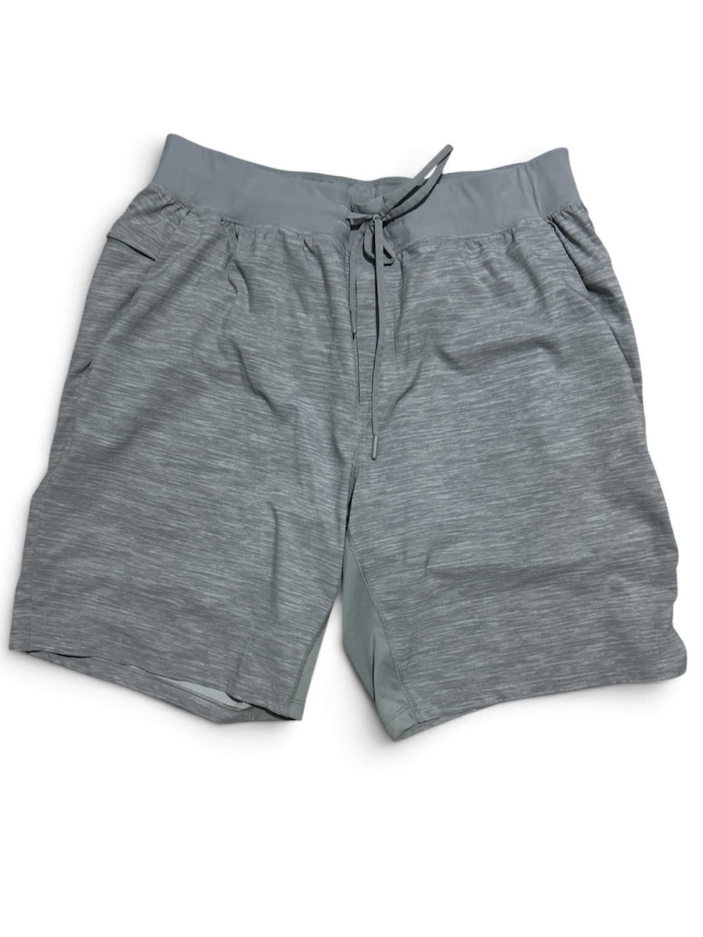Lululemon T.H.E. 9” Shorts Lined active athletic shorts in Grey XL